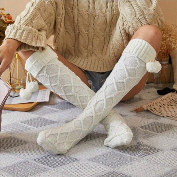 Women's Knitted Knee-High Socks Winter Stockings Leg Warmers Boot Socks - Picture 1 of 3